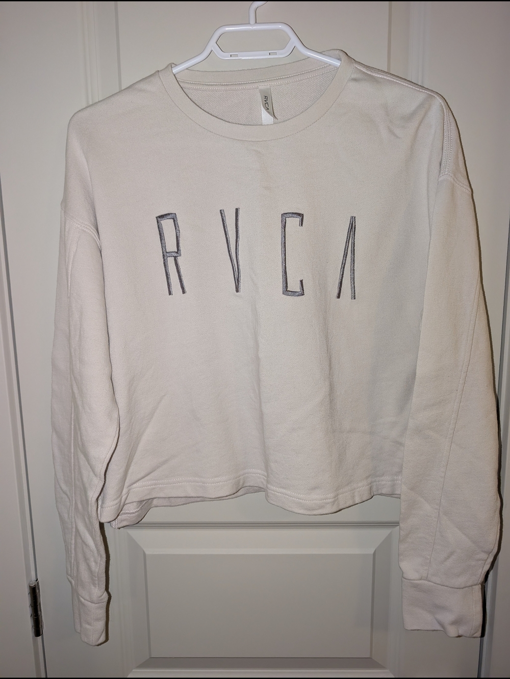 RVCA Light Gray Logo Crewneck Sweatshirt
